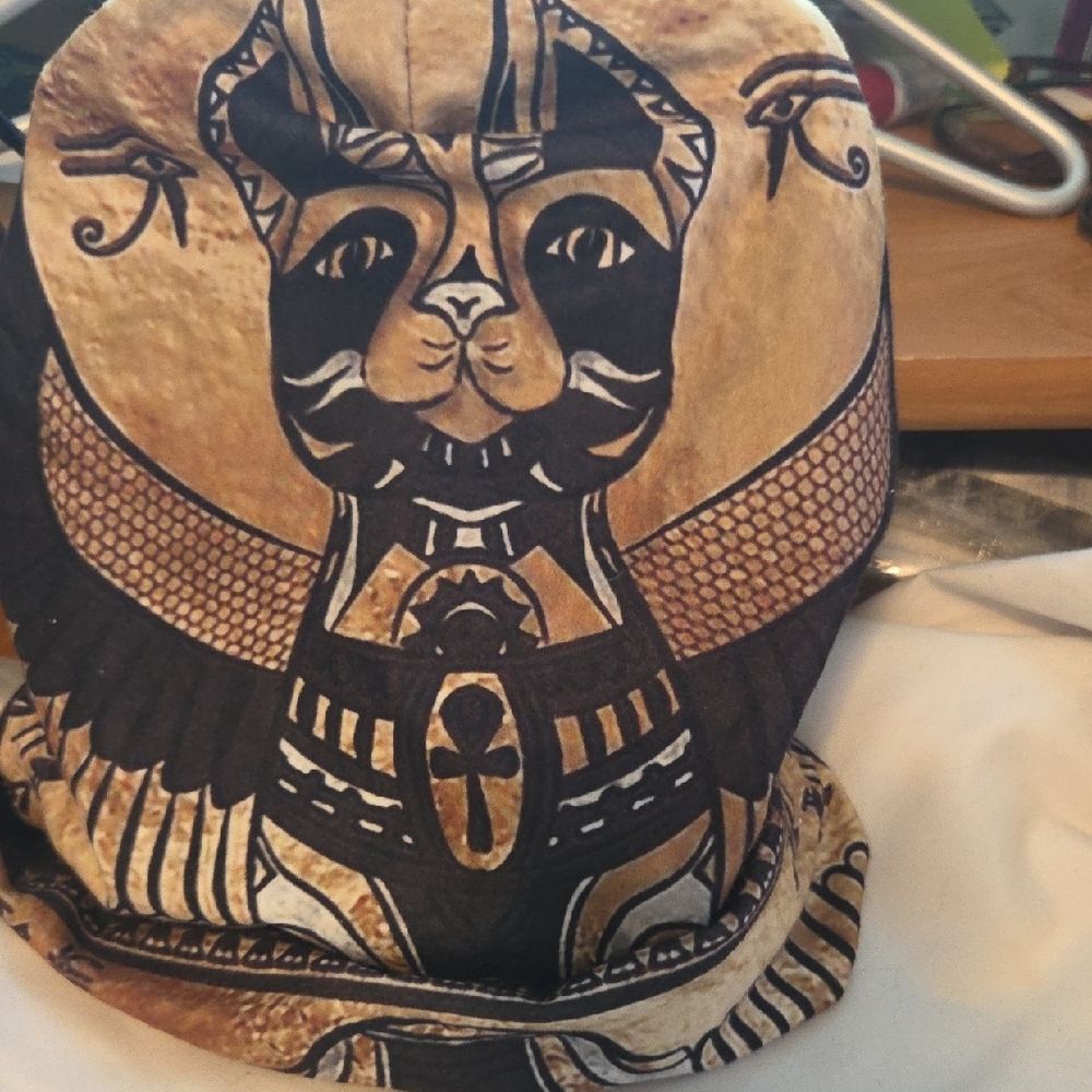 Egyptian Cat Print Beanie - Picture 5 of 5